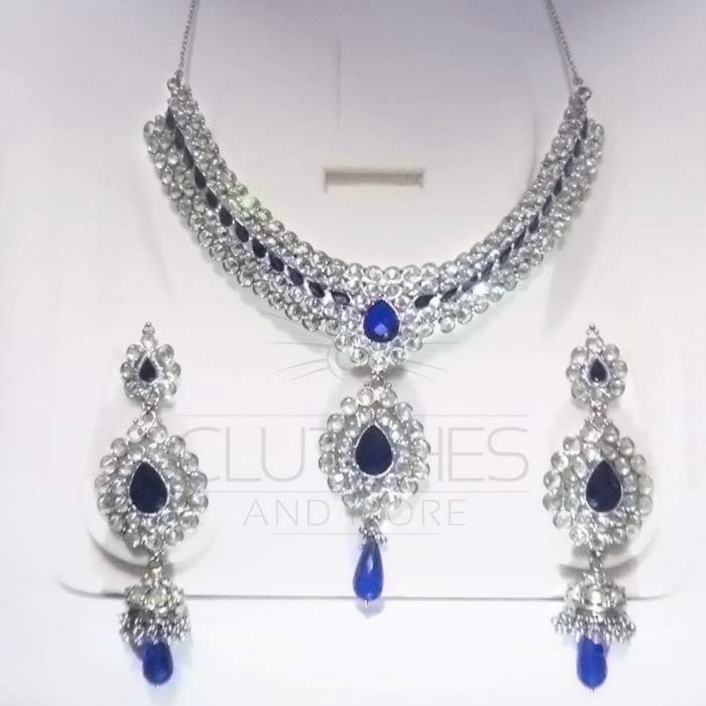 Indian jewelry set
